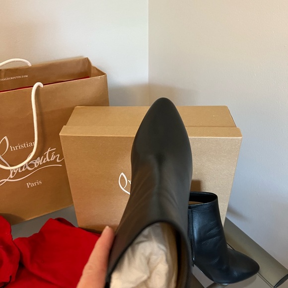 Christian Louboutin black high heel booties - Picture 7 of 8